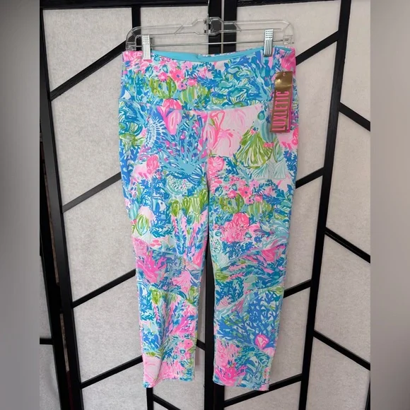 Lilly Pulitzer Luxletic Weekender High Rise Crop size Large NWT - Picture 1 of 5